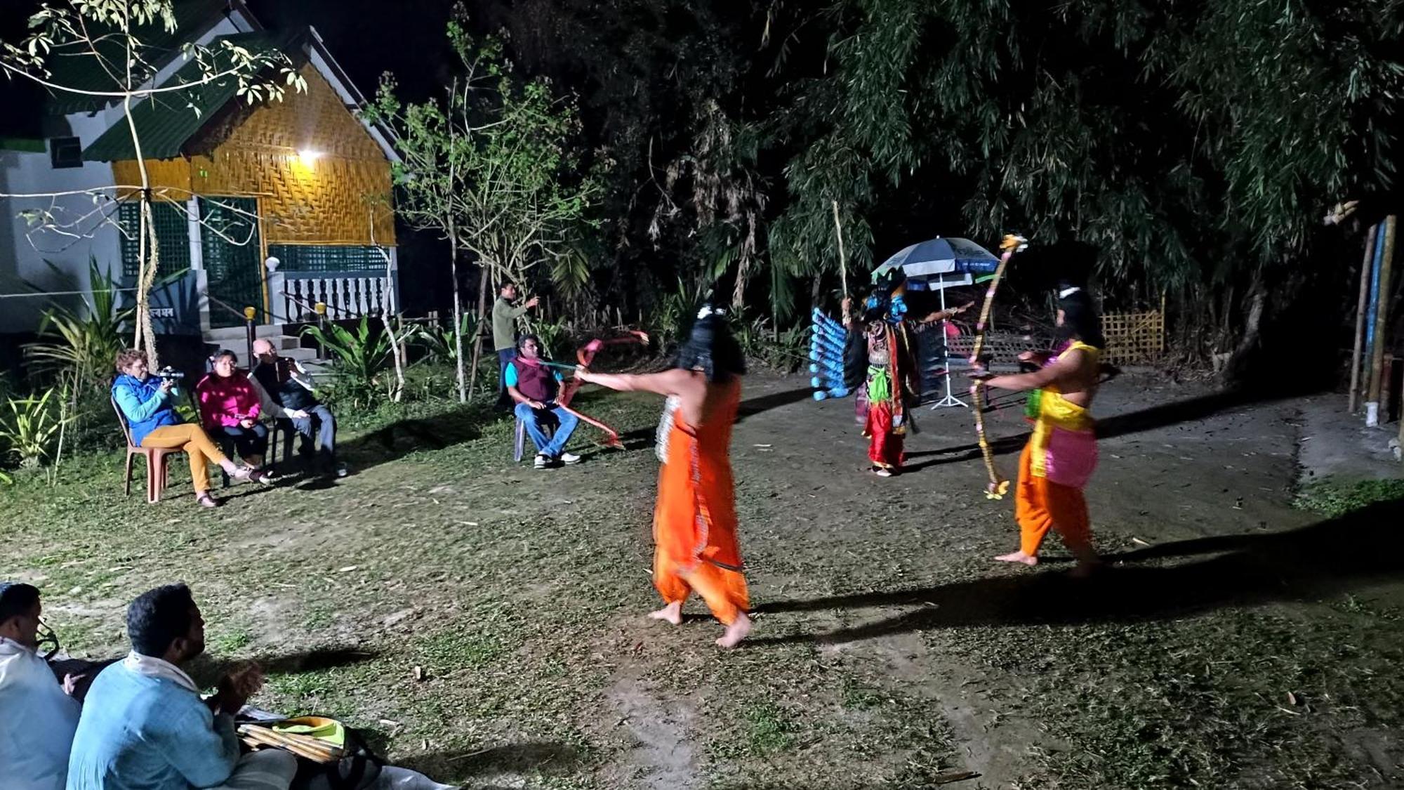 Jyoti Home Bamboo Garden Lodge Majuli Esterno foto