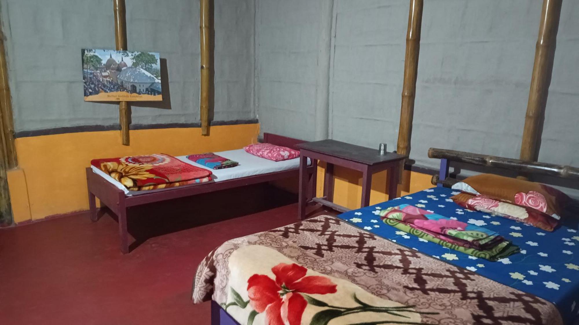 Jyoti Home Bamboo Garden Lodge Majuli Esterno foto